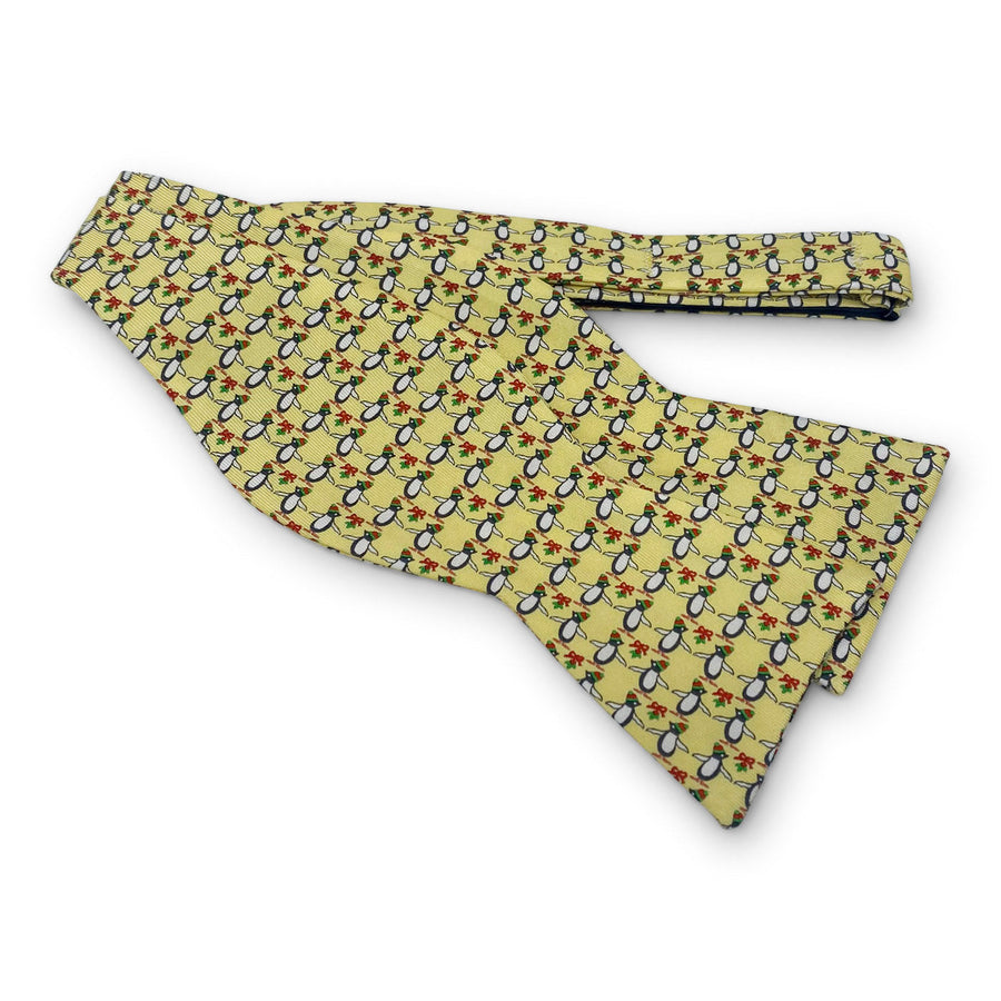 Mistletoe Penguins: Bow - Yellow