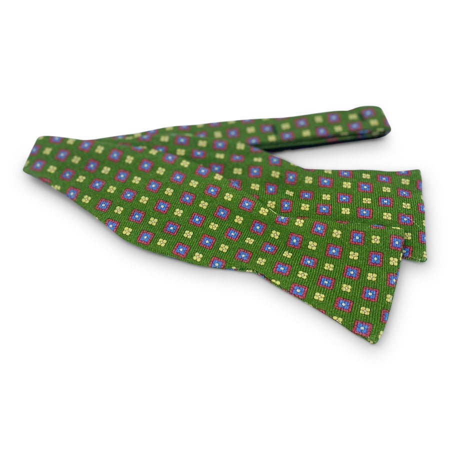 Bradley: Bow - Green